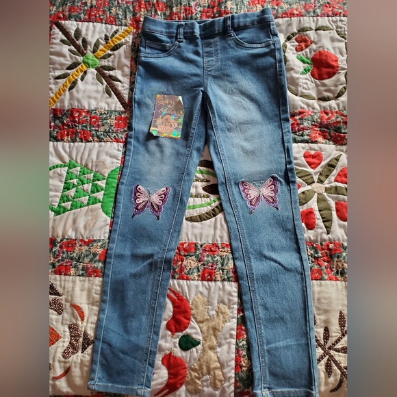Delias Girl Blue Jeans with Butterfly Embroidery NWT! Nice - Picture 4 of 8